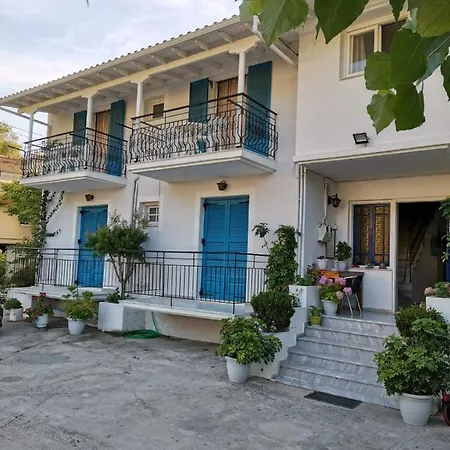 Βασιλική Ενοικ. Δωμάτια