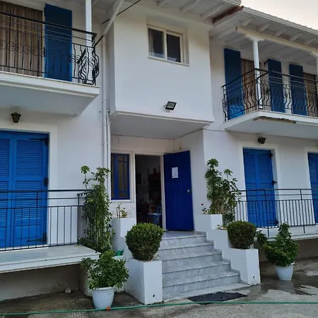 Βασιλική Ενοικ. Δωμάτια