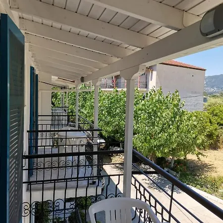 Βασιλική Ενοικ. Δωμάτια شقة فندقية فاسيليكي
