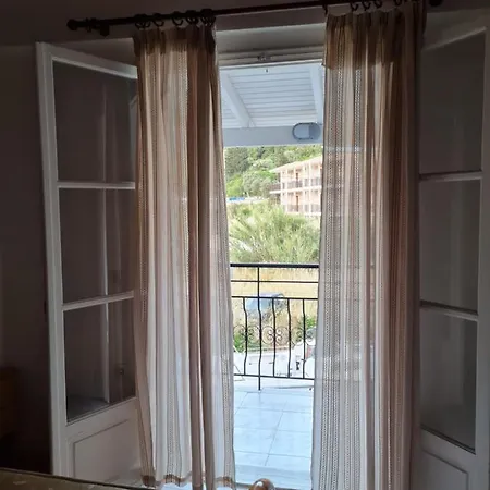 Aparthotel Βασιλική Ενοικ. Δωμάτια Vassiliki